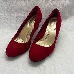 Red DexFlex Comfort Heels